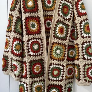 Crochet Granny Square Cardigan, Crochet Cardigan, Handmade Patchwork Cardigan, Crochet Mini Patchwork Sweater,Begie Crochet Cardigan